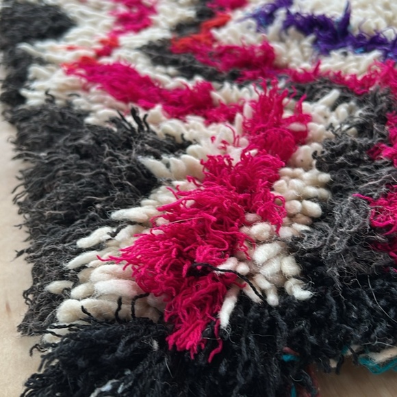 Moroccan Rug Runner - Picture 3 of 8